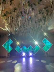 Pantalla led para bodas bosque encantado